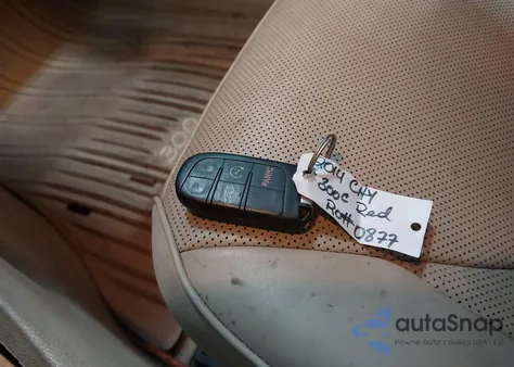 2014 Chrysler 300C из США, поврежденный, VIN 2C3CCAEG4EH179327